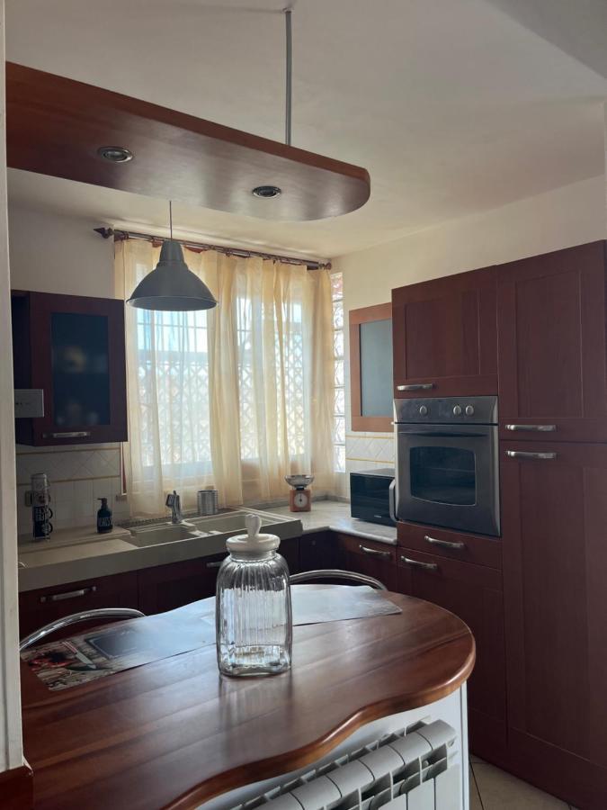 شقة Attico Con Terrazza In Via Dei Traghetti ليدو دي أوستيا المظهر الخارجي الصورة
